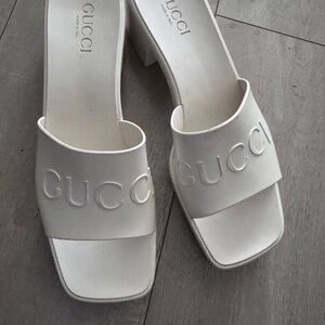 Gucci Women's Cream Mules